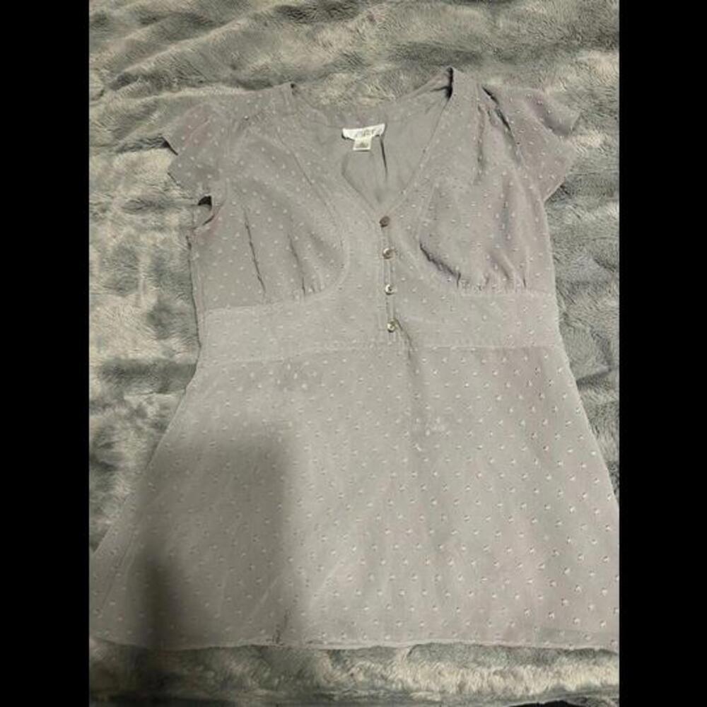 Ann Taylor LOFT Gray Polka Dot Button-Front Blouse - Size 2